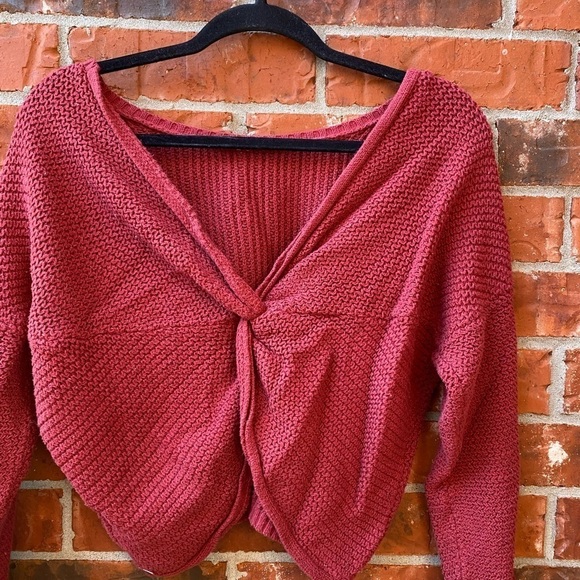 Hollister Womens Large Red Twist Back Waffle Knit Cropped Sweater - Picture 6 of 11